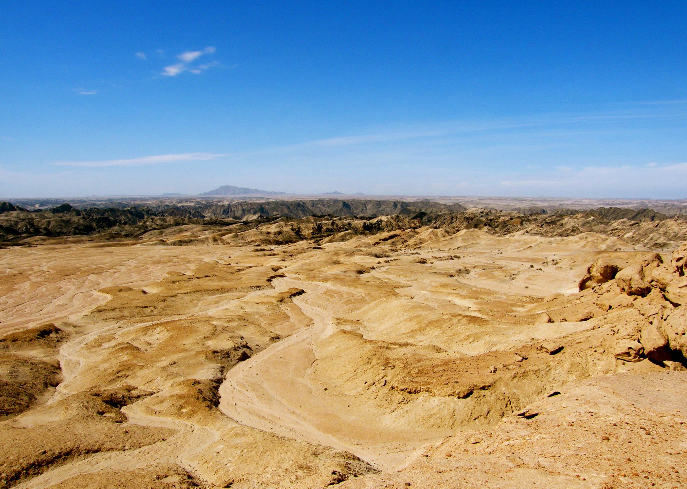 Travelettes » Namibia â€“ Where desert, ocean and the moon meet ...