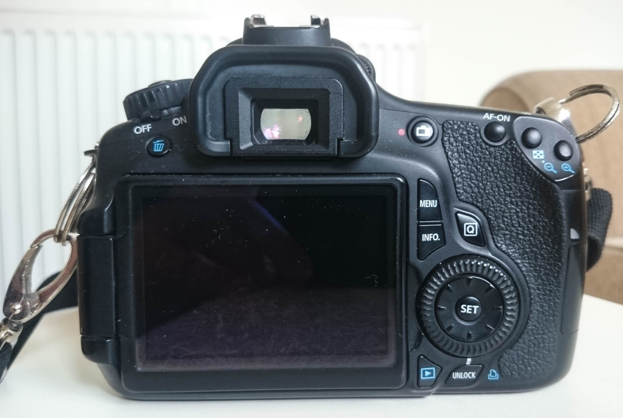 Travelettes » How To Buy A Used Camera Online | Travelettes